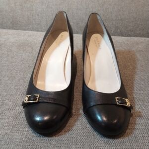 Cole Haan wedge size 8.5 color black